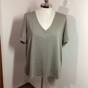 Marine Layer XL Green V-Neck Tee Shirt Made in USA